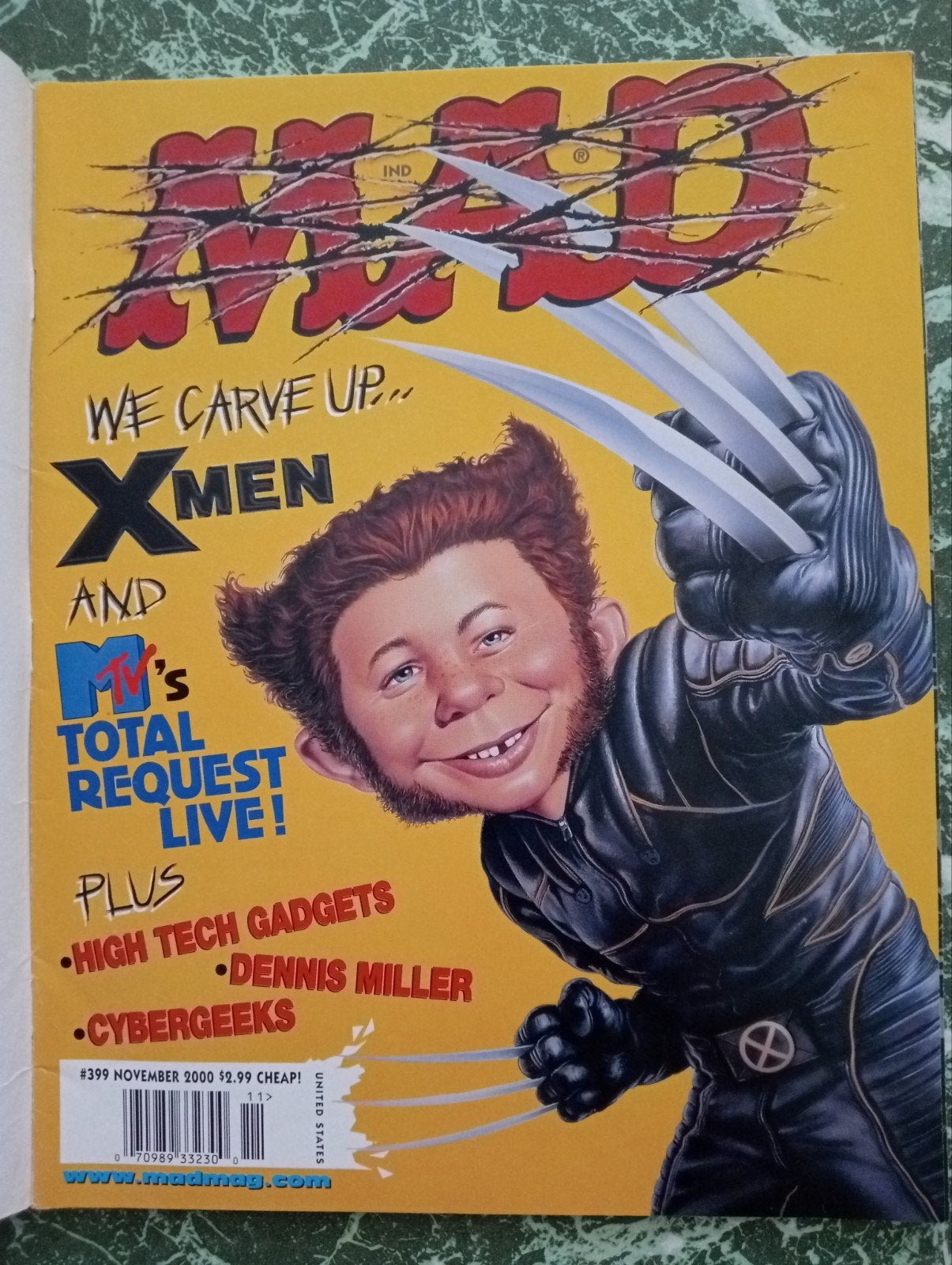 MAD Magazine #399 - November 2000 - X-Men Wolverine, Ophalen of Verzenden, Gelezen, Overige typen