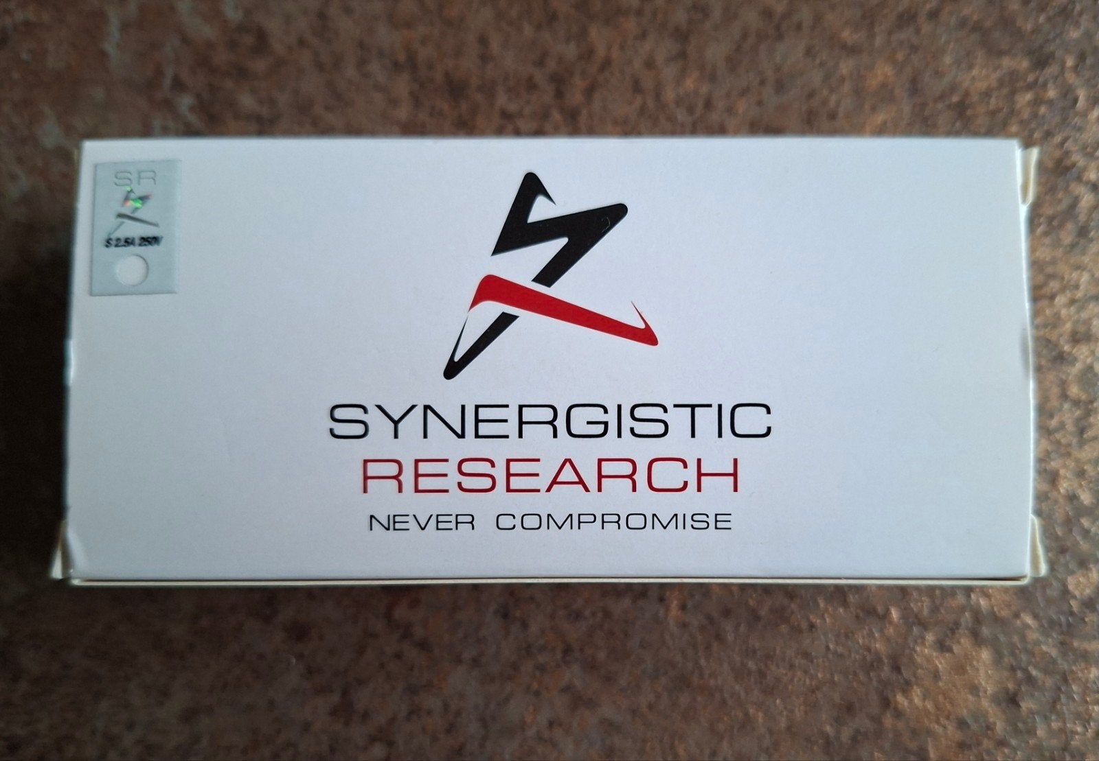 Synergistic Research Master SR Quantum Zekering 2.5A 250V, Ophalen of Verzenden, Zo goed als nieuw