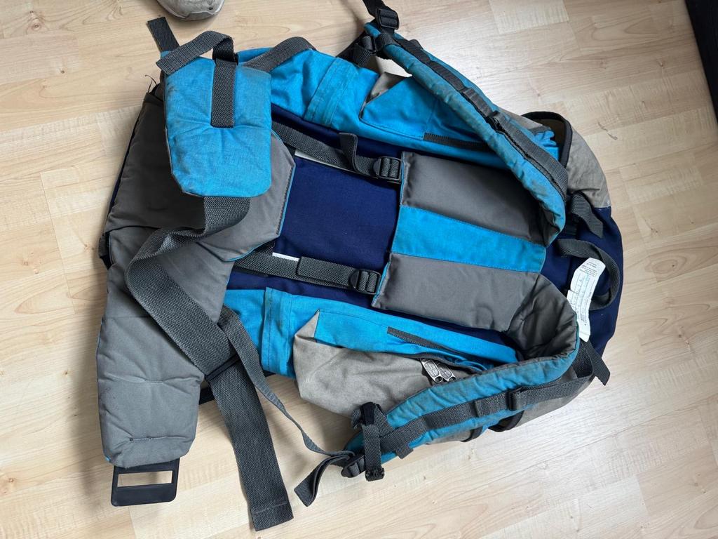 Karrimor rugzak 75 liter (2 stuks), Ophalen, Rugzak