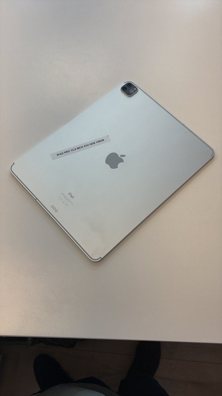 Apple iPad Pro 4th Gen 12,9” Cellular 128GB (mini barstje), Ophalen of Verzenden, Apple iPad Pro, 128 GB, Grijs