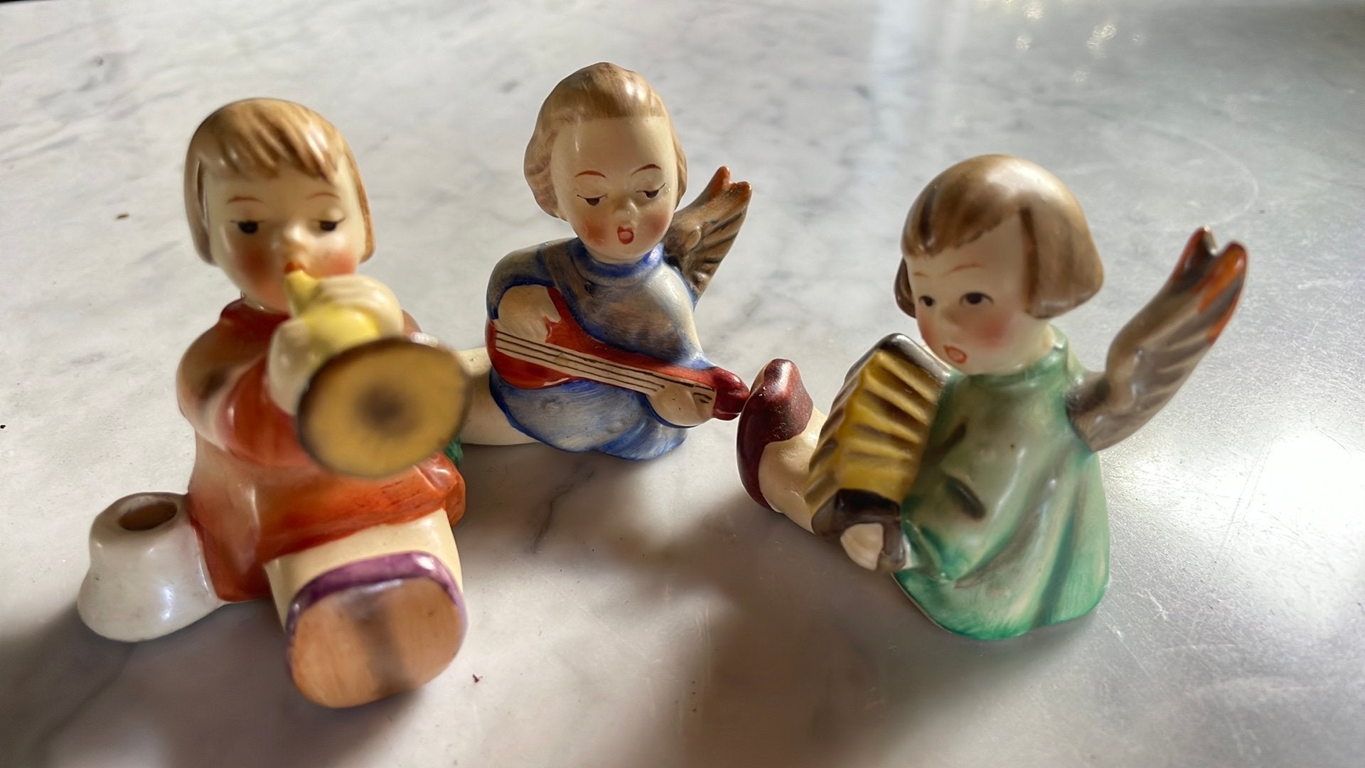 Hummeltjes: 3 kleine kerstengeltjes, Ophalen of Verzenden, Zo goed als nieuw