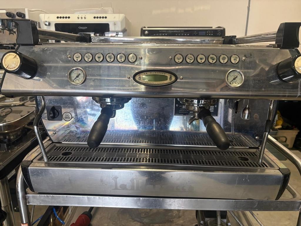 La Marzocco GB5 2-groeps Koffiemachine - Uitstekende Staat, 10 kopjes of meer, Koffiemachine, Koffiebonen, Zo goed als nieuw