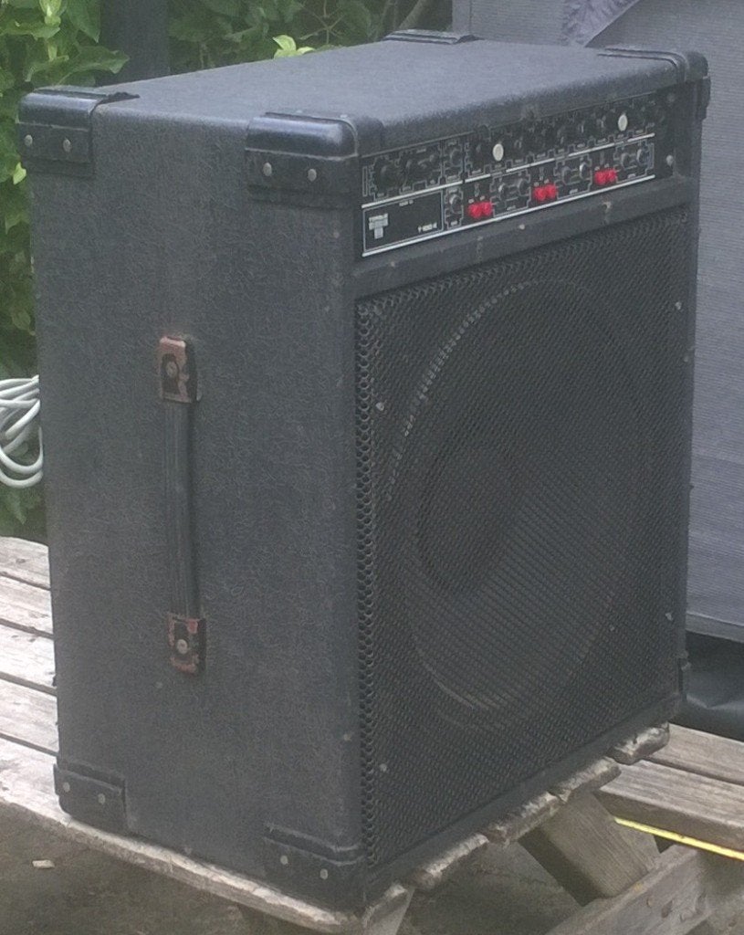 Luidspreker voor keyboard, 15 inch 100 Watt, Audio, Tv en Foto, Overige merken, Vloerstaande luidspreker, Gebruikt, 120 tot 150 watt