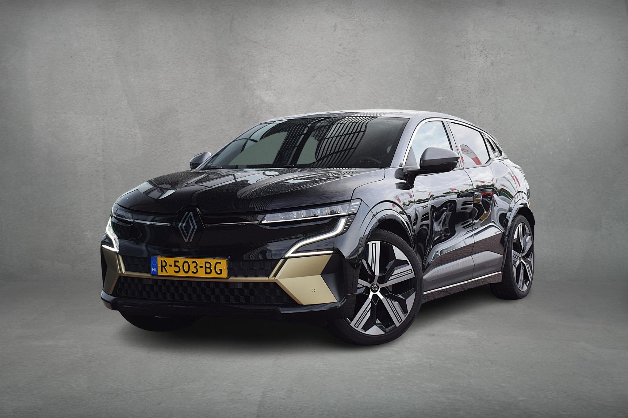 Renault Megane E-Tech EV60 Optimum Charge Iconic | Warmtepom, Zwart, Automatische klimaatregeling, 900 kg, Mégane
