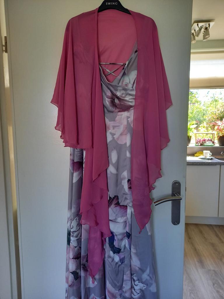 Christian Koehlert Galajurk met sjaal - Maat M, Kleding | Dames, Gelegenheidskleding, Maat 38/40 (M), Galajurk, Ophalen of Verzenden