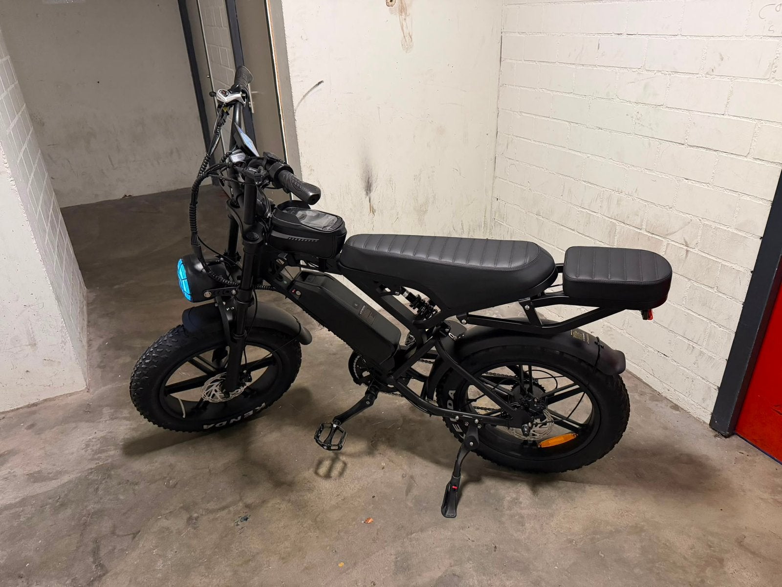Fatbike V20 uit 2025 te koop, nieuwe staat, Fietsen en Brommers, Ophalen, Zo goed als nieuw, Overige typen