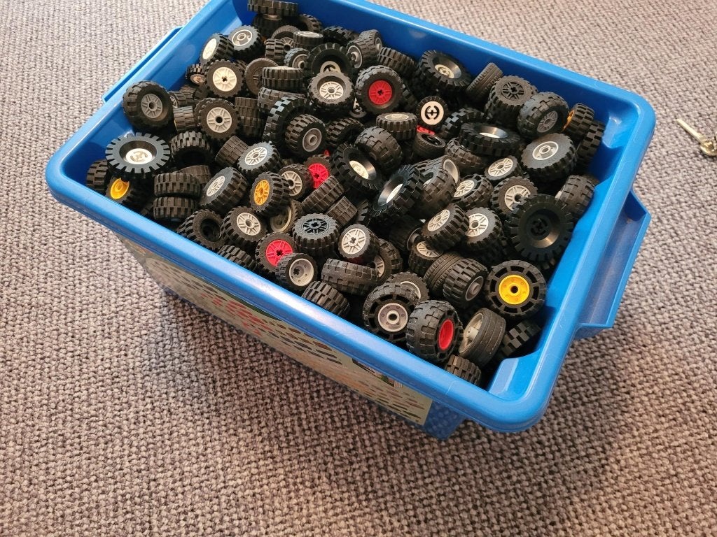 Partij Q7=900x Lego technic wielen gemengd, Lego, Lego, Gebruikt, Lego