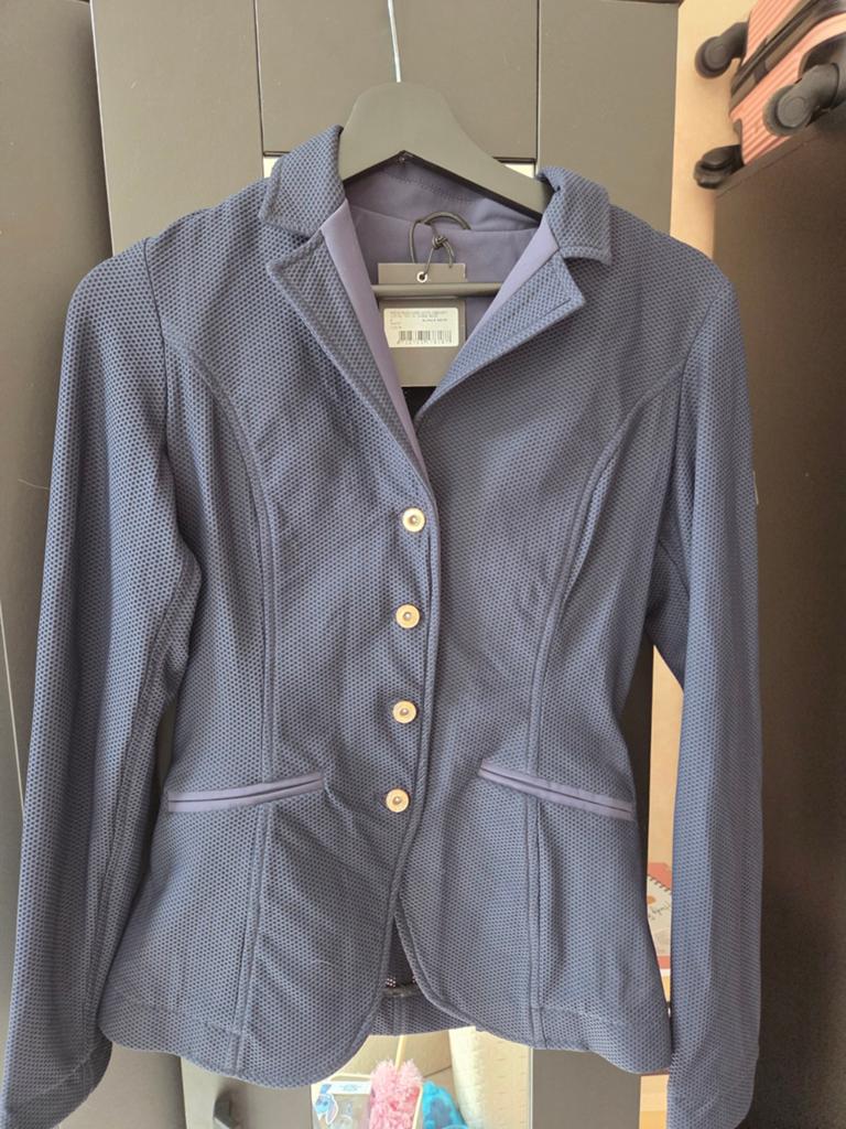Te koop Quur wedstrijd jasje, Dieren en Toebehoren, Paardrijkleding, Dressuur, Nieuw, Ophalen of Verzenden, Dames