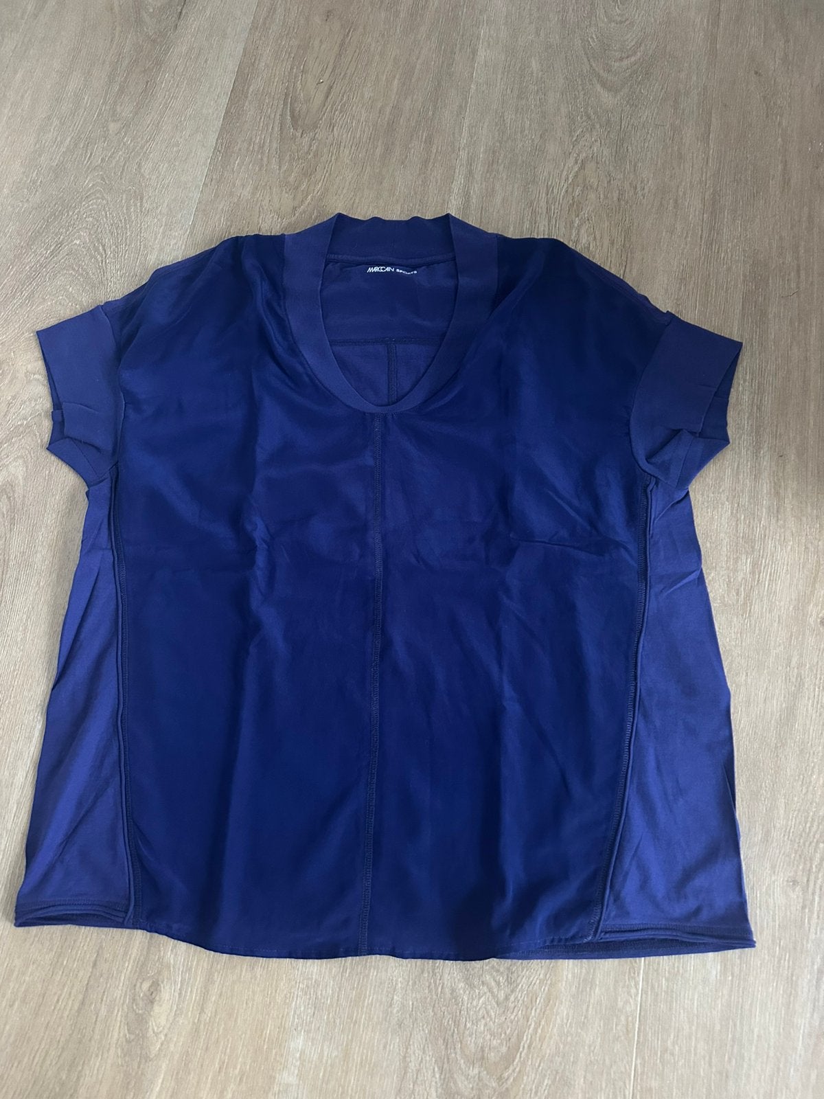 Marccain shirt maat 4, Kleding | Dames, T-shirts, Maat 38/40 (M), Blauw, Ophalen of Verzenden, Zo goed als nieuw