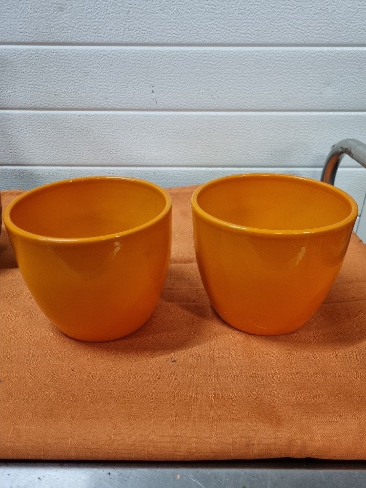 bloempotten oranje 2 stuks, Ophalen of Verzenden, 'T Olde Gre-j, Info@toldegrej.nl, Endepoelstraat 20f Didam