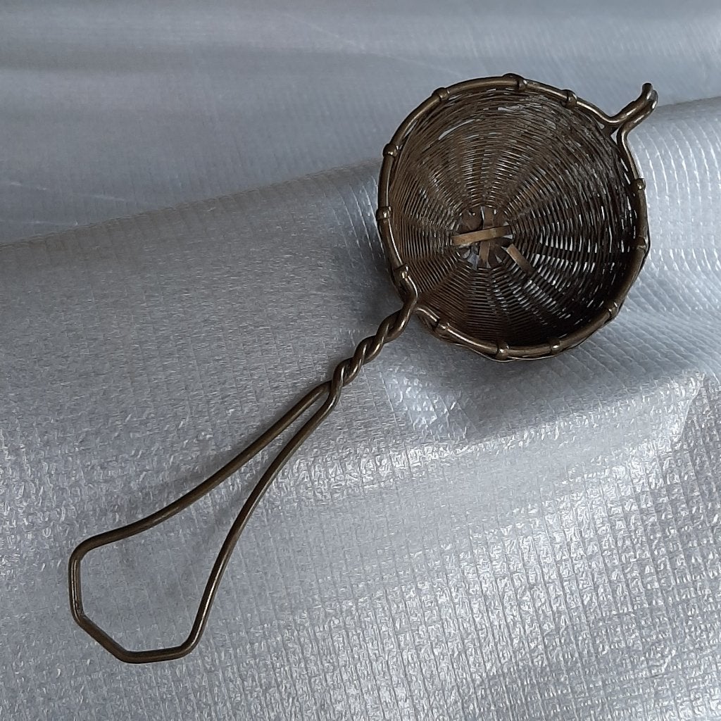 Vintage messing mand theezeefje / draad thee filter, Ophalen of Verzenden