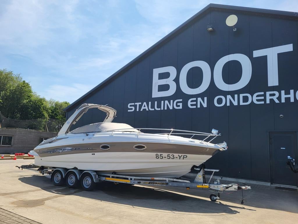 Crownline 275 CCR, Watersport en Boten, Speedboten, Zo goed als nieuw, Benzine, 200 pk of meer, Binnenboordmotor, Polyester, Ophalen
