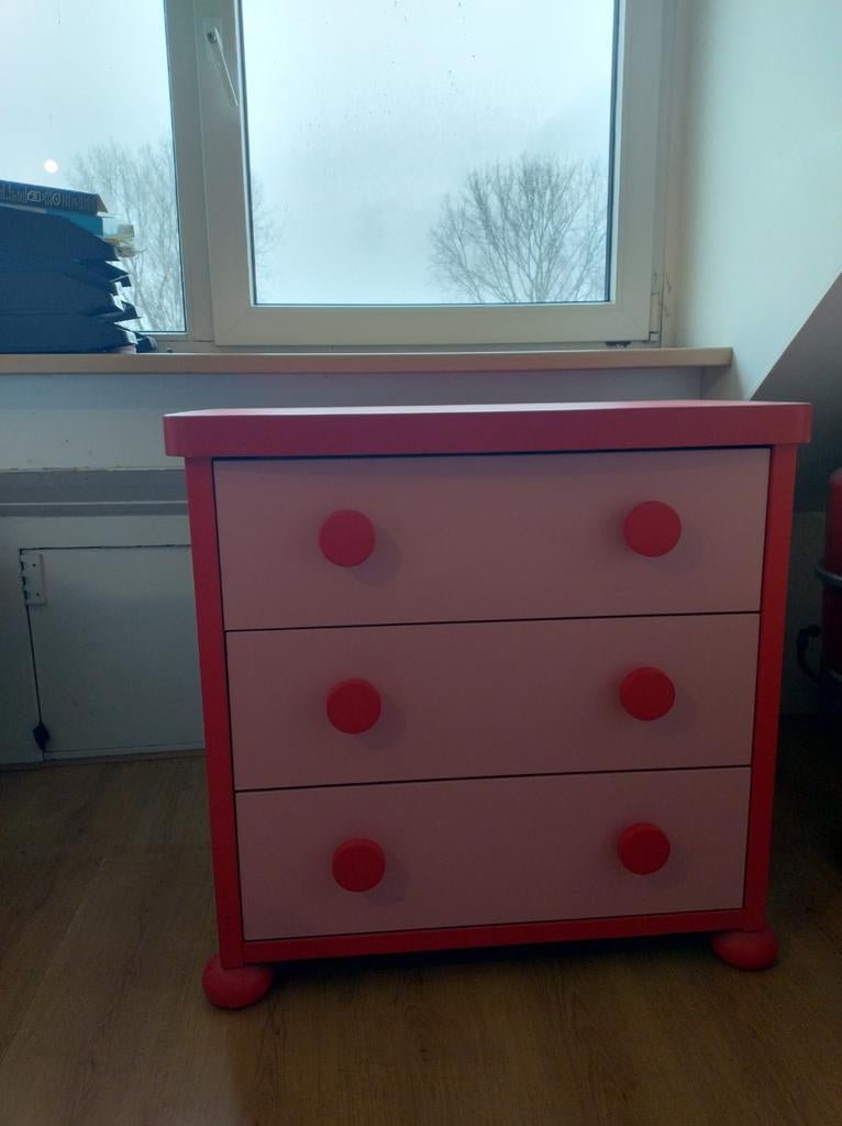 IkIKEA kastje uit de Mammut serie, Kinderen en Baby's, Kinderkamer | Commodes en Kasten, Ophalen