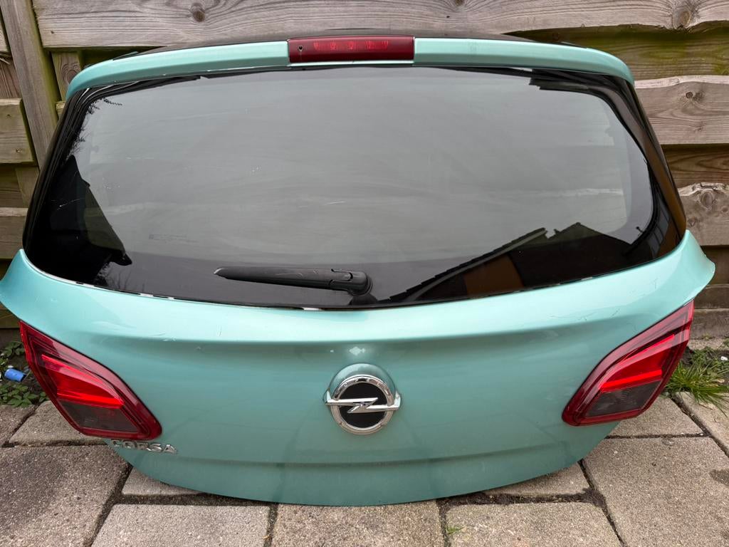 Opel Corsa 2016 achterklep 4deurs, Auto-onderdelen, Carrosserie en Plaatwerk, Ophalen, Gebruikt, Achterklep, Opel