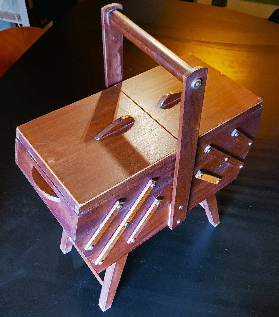 Vintage Houten Harmonicamodel Naaikist op poten / 1960 - 70, Ophalen of Verzenden, Gebruikt