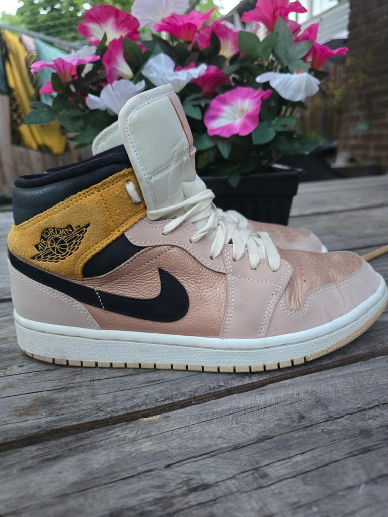 Nike Air Jordan 1 Mid SE Particle beige, Ophalen of Verzenden