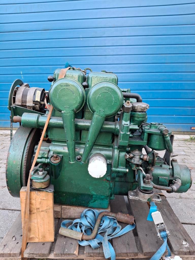 Md2b volvo Penta inboordmotor tweecilinder dieselmotor, Doe-het-zelf en Verbouw, Motoren, Ophalen, Zo goed als nieuw, Dieselmotor
