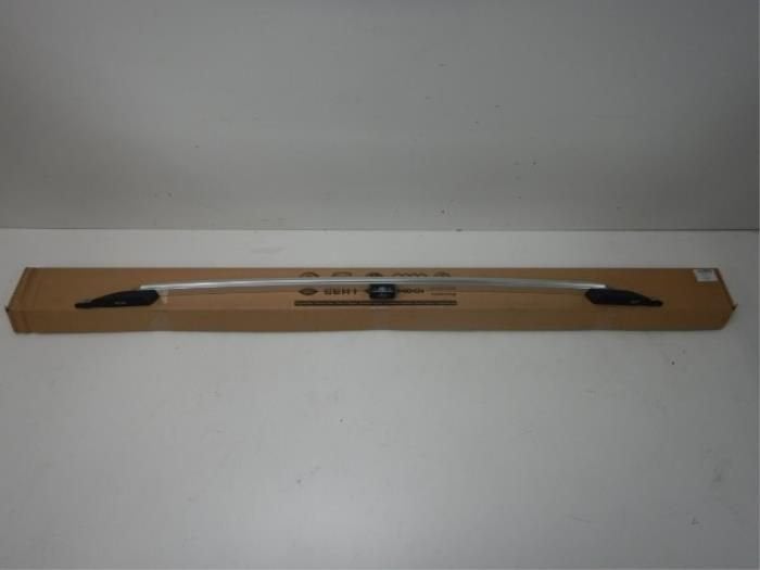VW Caddy 2K7 Dakdrager Dakrail Links L Chrome NIEUW (2K78600, Ophalen of Verzenden, Gebruikt
