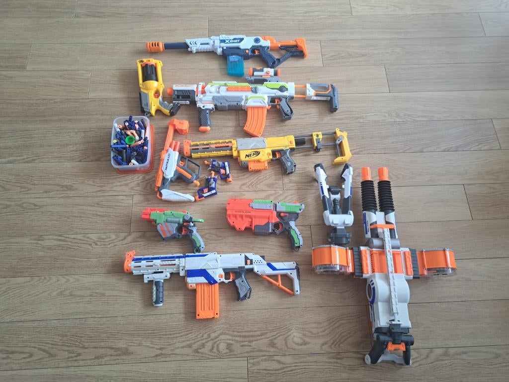 Grote verzameling Nerf blasters en accessoires, Ophalen, Gebruikt, Jongen of Meisje