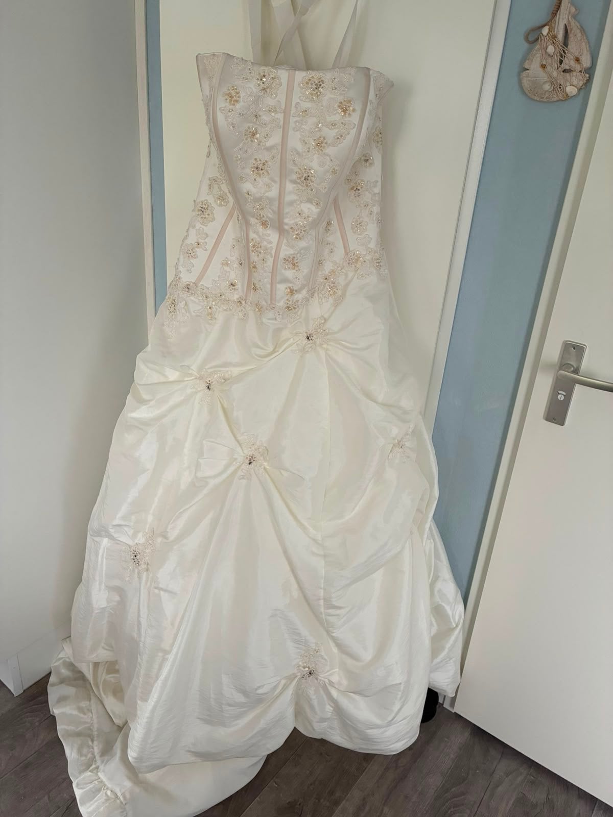 Sincerity Bridal trouwjurk met hoepelrok (apart te koop), Kleding | Dames, Ophalen, Zo goed als nieuw, Wit, Trouwjurk