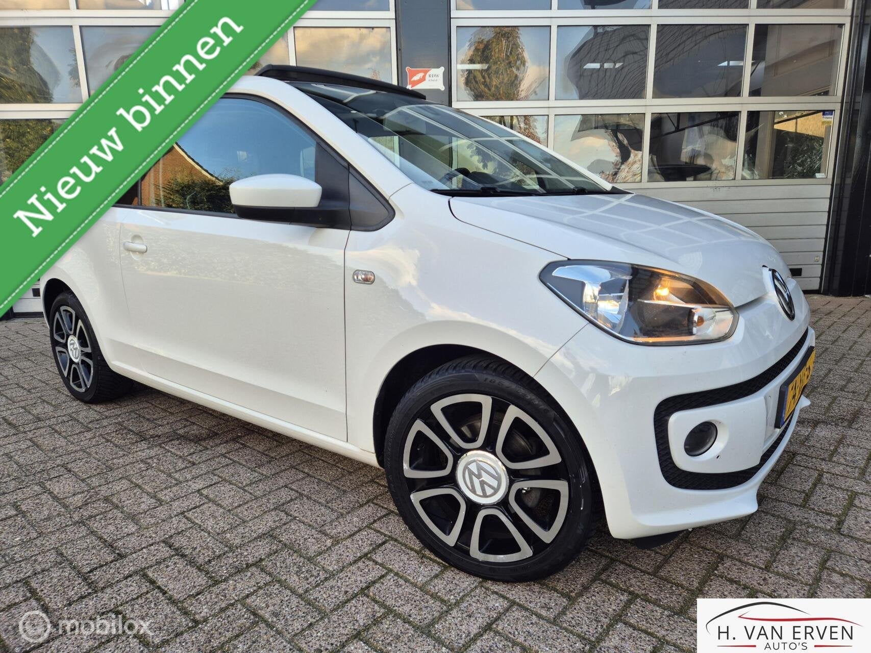 Volkswagen Up! 1.0 high up! SCHUIFKANTELDAK LEDER CRUISE NAP, Euro 5, Up!, 840 kg, 4 stoelen