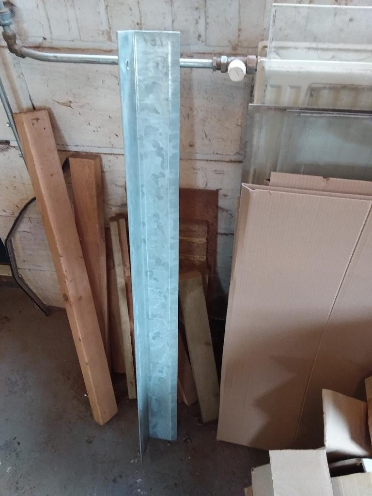 Stalen latei 3 mm, 9x9x112,5, Doe-het-zelf en Verbouw, Metalen, Ophalen, Nieuw, IJzer