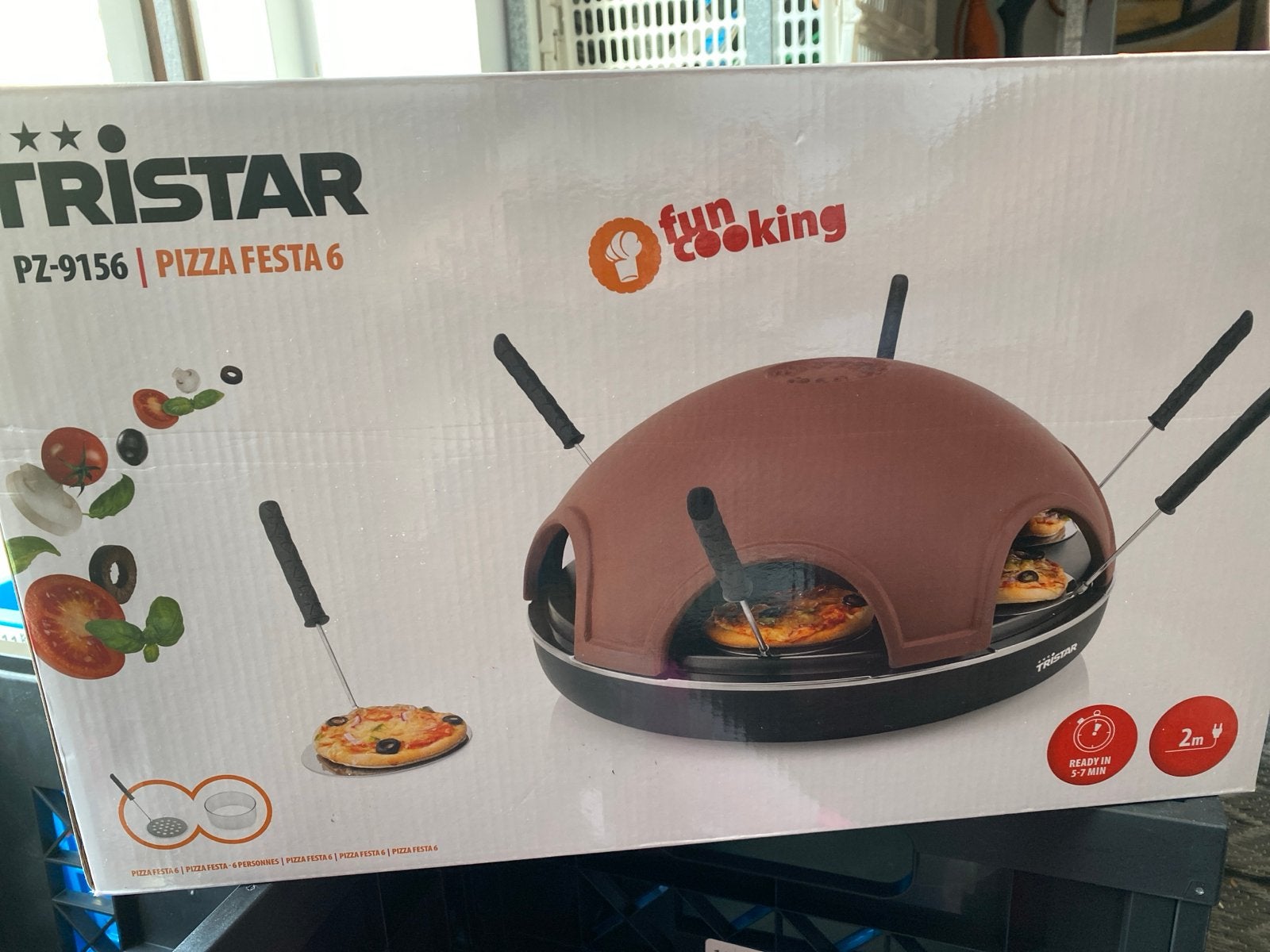 Tristar PZ-9156 Pizza Festa 6 - Pizzaoven voor 6 personen, Ophalen, Nieuw