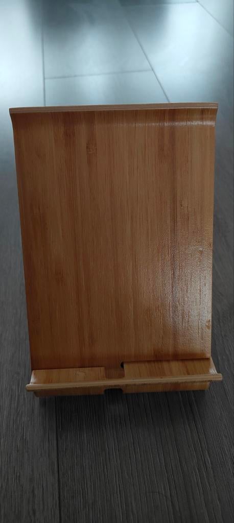 IKEA SIGFINN bamboe tablet standaard, Computers en Software, Laptopstandaarden, Ophalen, Nieuw