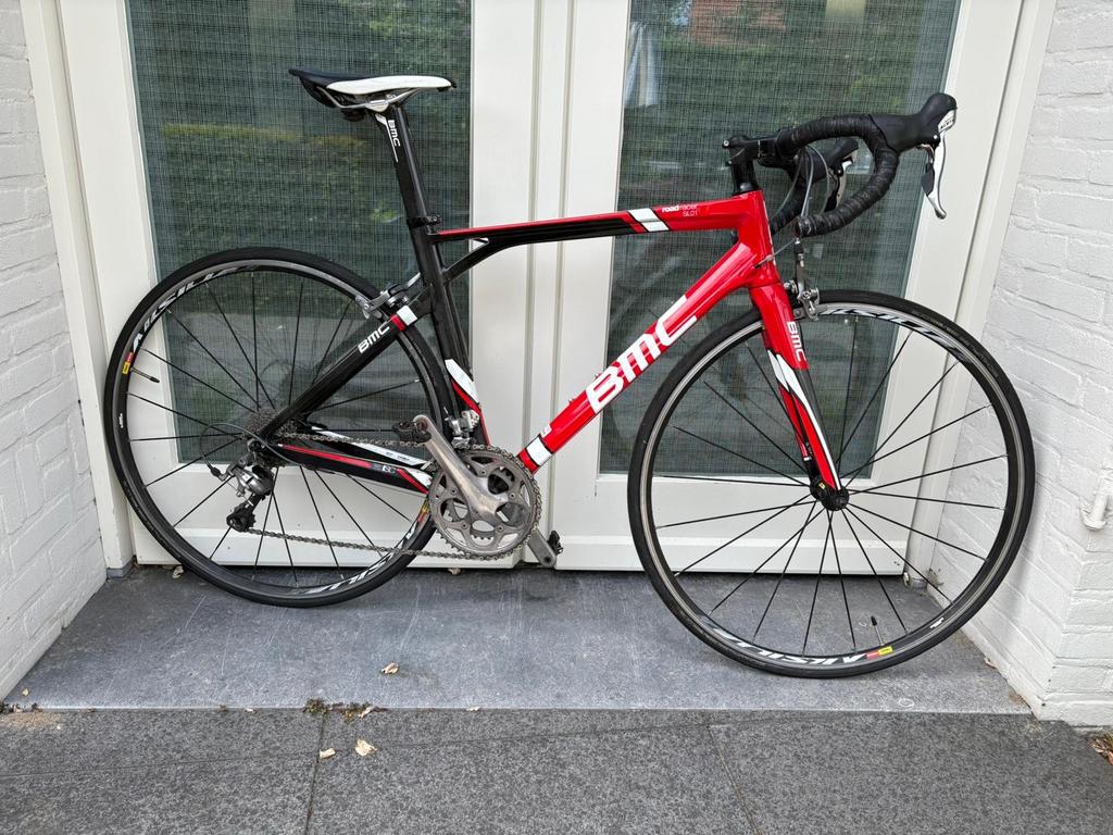 BMC Roadracer SL01 racefiets - Rood/Zwart, 28 inch, Gebruikt, Aluminium, Meer dan 20 versnellingen