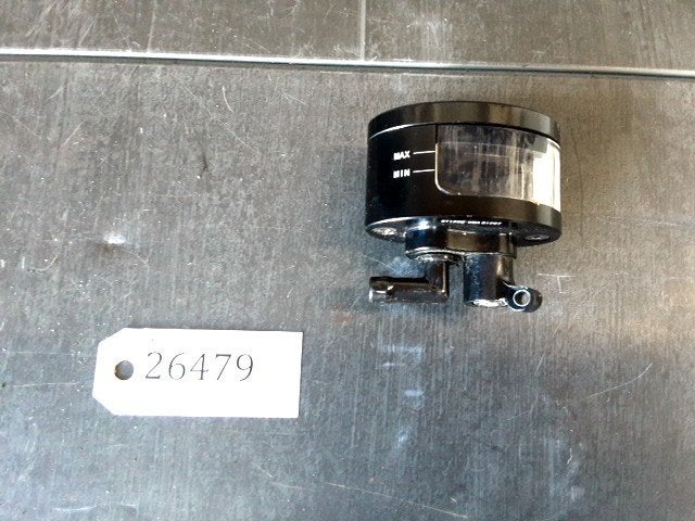 R1 2004 - 2006 Yamaha Rempomp potje D1-59490