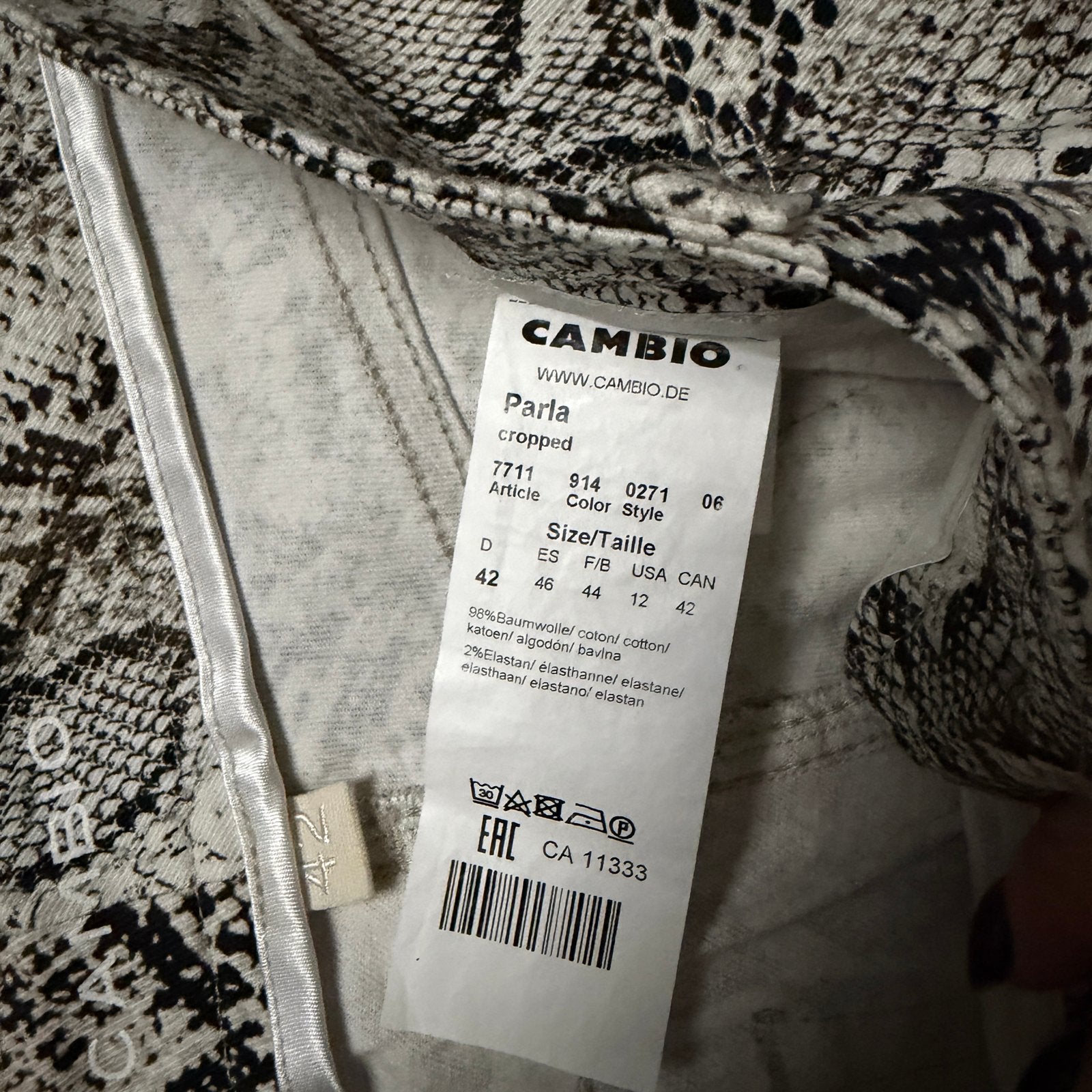 Cambio Parla Cropped Broek met Slangenprint Maat 42, Kort, Zwart, Maat 42/44 (L), Ophalen of Verzenden
