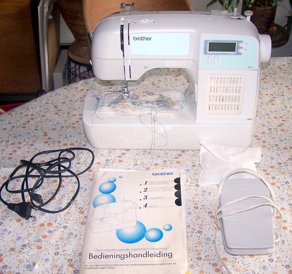 Brother MS-5 naaimachine. Compleet met alle accessoires.Nwst, Hobby en Vrije tijd, Naaimachines en Toebehoren, Ophalen of Verzenden