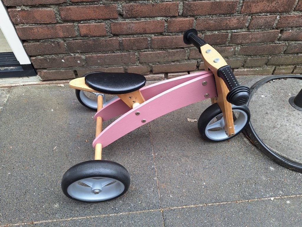 Driewiel Loopfiets roze bandits and angels, Ophalen, Zo goed als nieuw, Loopfiets