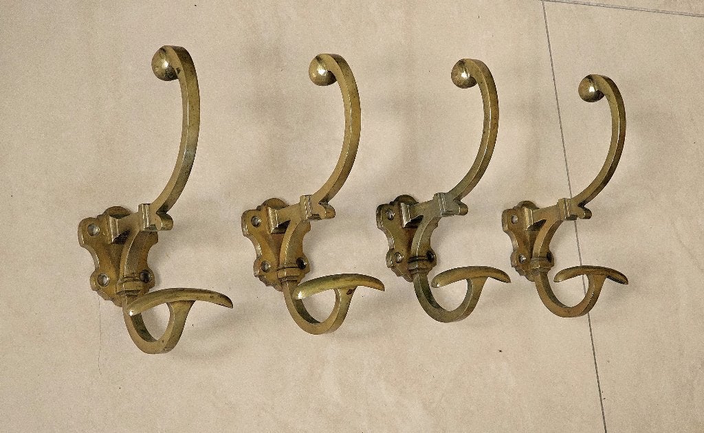 4 grote dubbele ART DECO koperen GARDEROBEHAKEN kapstok, Ophalen of Verzenden, Metaal, Wandkapstok, Minder dan 100 cm