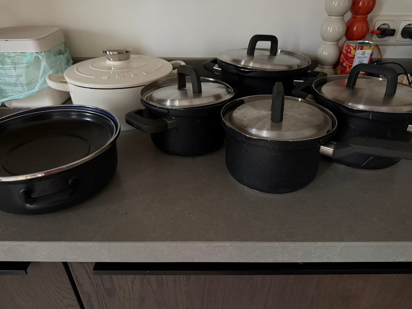 BK pannen set en smeg braadpan, Gebruikt, Gietijzer, BK, Ophalen of Verzenden