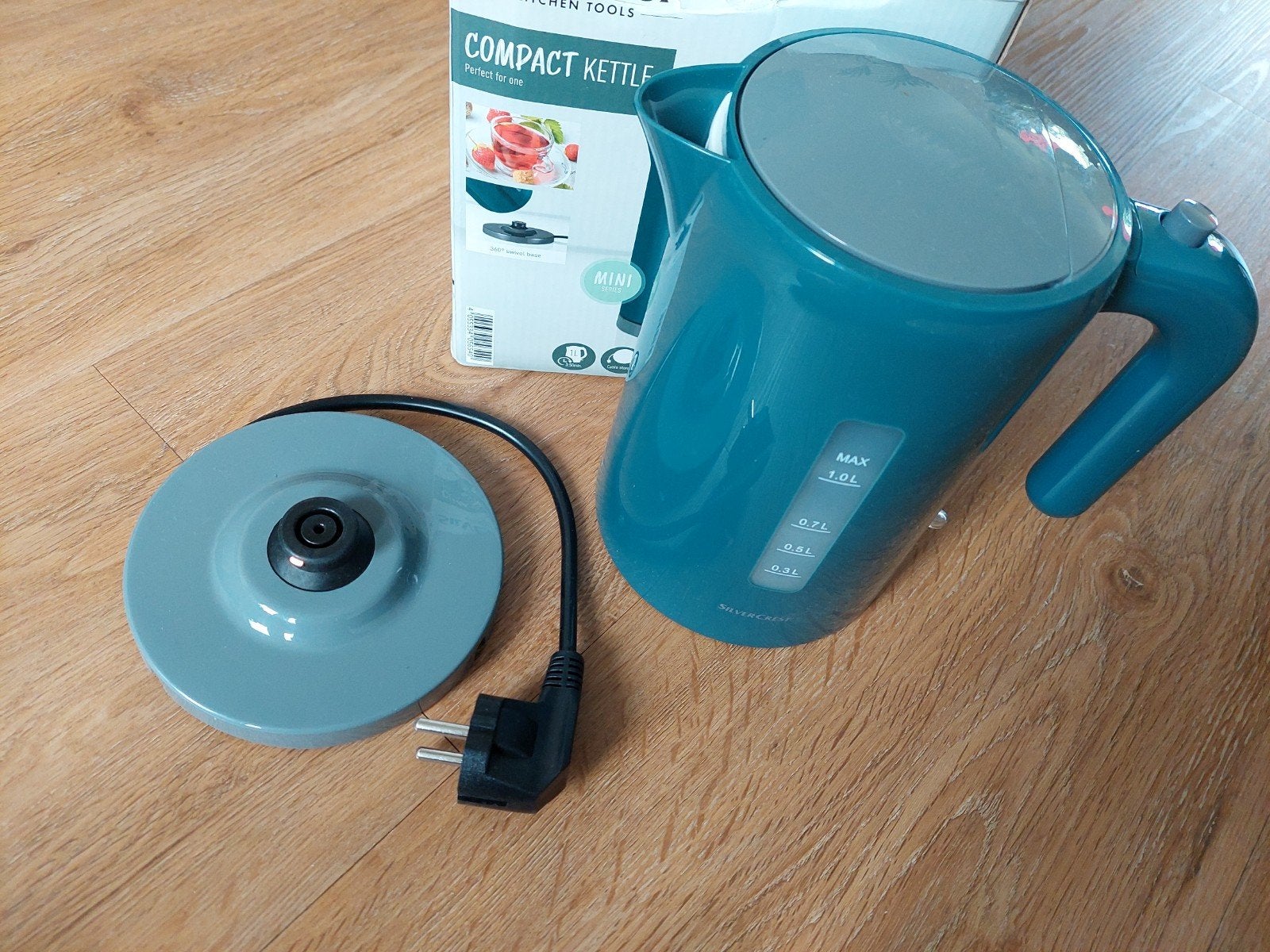 Waterkoker 1 liter, 1 tot 2 liter, Ophalen, Gebruikt