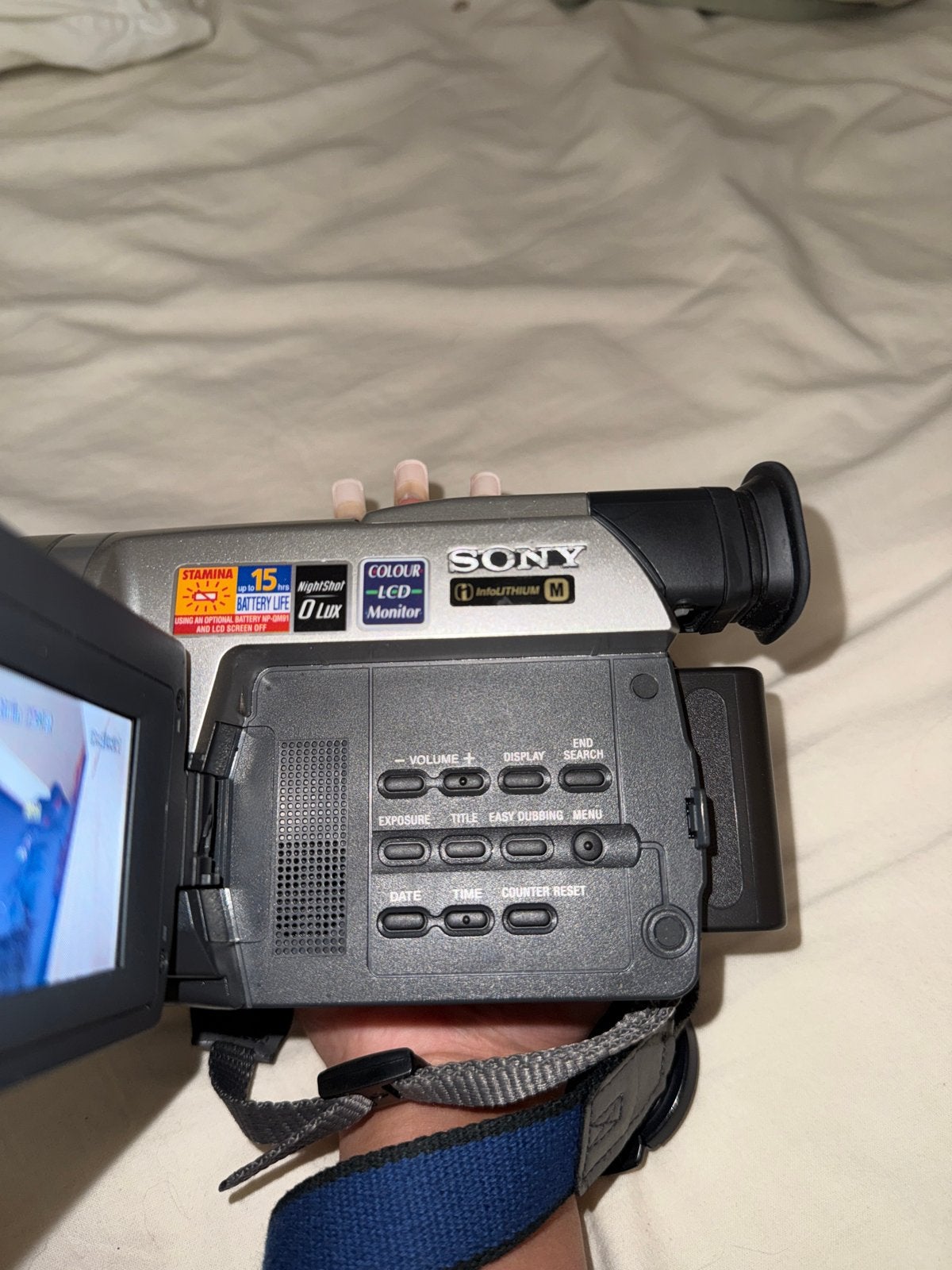 Sony Handycam Vision CCD-TRV208E Hi8 met nachtzicht, Gebruikt, Overige soorten, Ophalen of Verzenden, 8 tot 20x