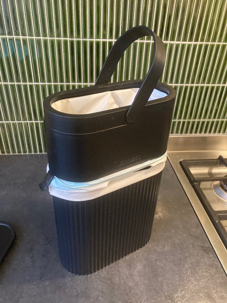 Nespresso cupjes prullenbak, Ophalen, Nespresso, Zo goed als nieuw, Capsulehouder