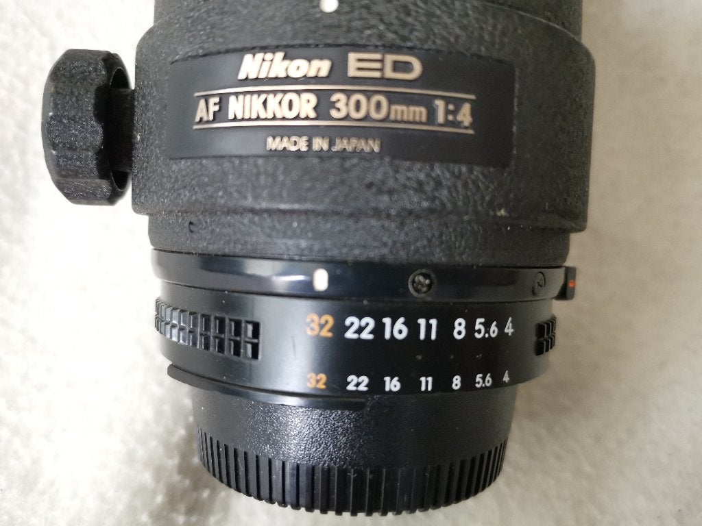 Nikon ED AF Nikkor 300mm 1:4, Beschermhoes/tas, Gebruikt, Nikon, 300 mm