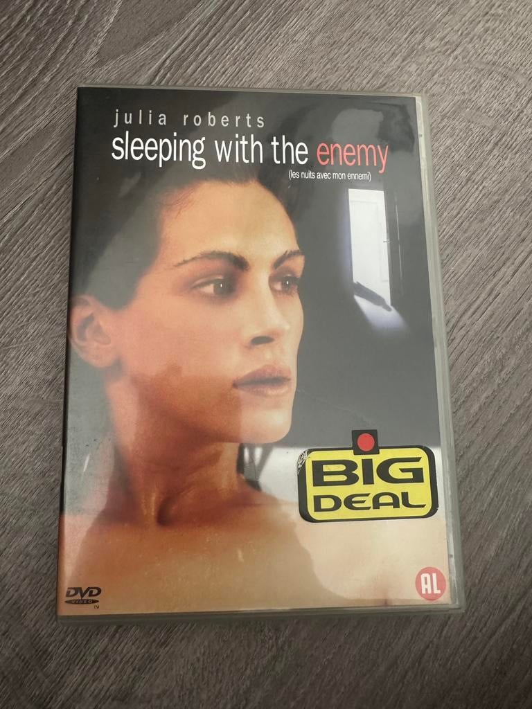 Sleeping with the enemy (dvd), Alle leeftijden, Ophalen of Verzenden, Zo goed als nieuw