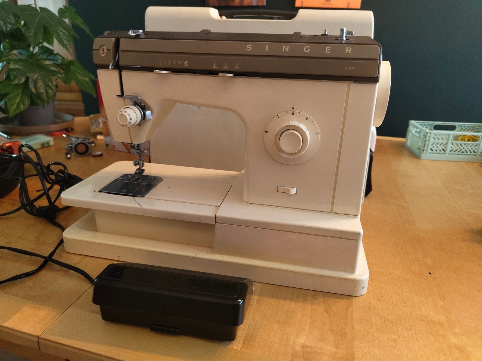 Singer Naaimachine 7102, Ophalen of Verzenden, Naaimachine, Singer