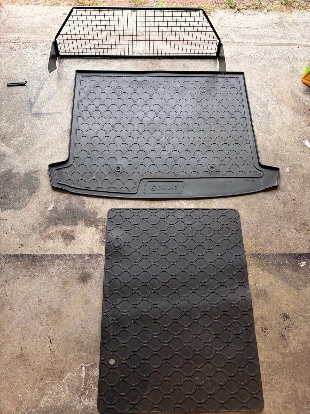 Hondenrek en kofferbakmat Renault Clio IV gt estate, Auto-onderdelen, Interieur en Bekleding, Ophalen, Gebruikt, Renault