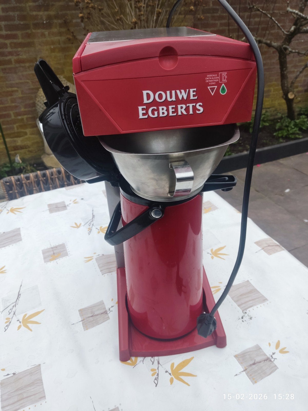 Bravilor th horeca Douwe Egberts koffiezetapparaat, Ophalen