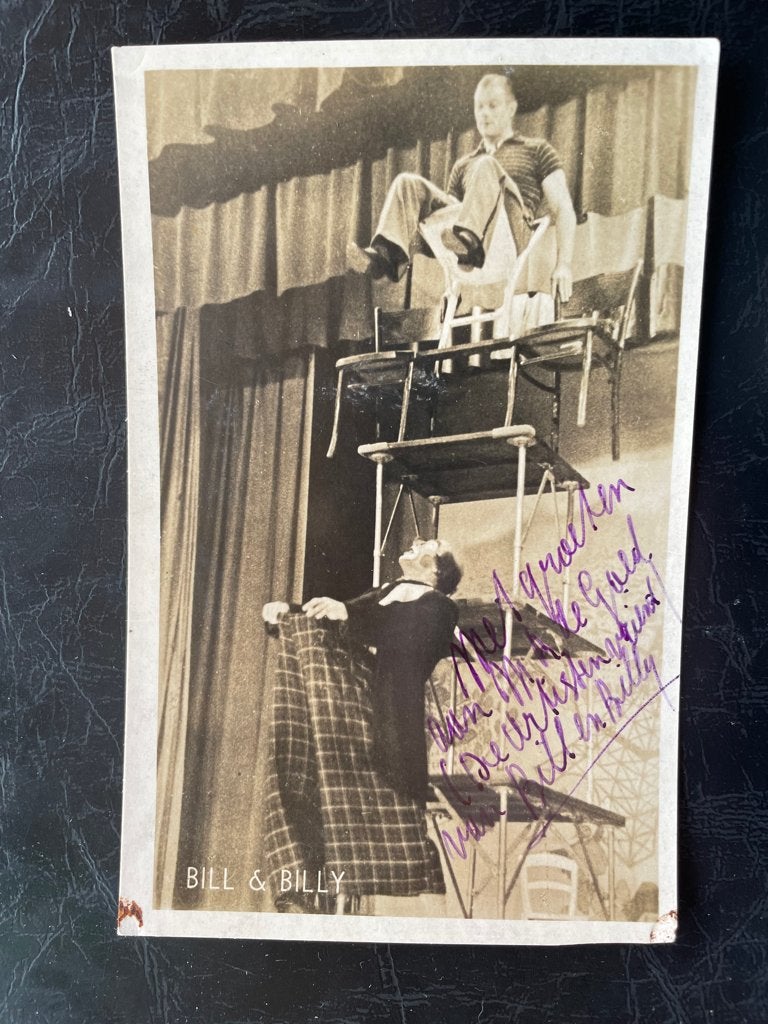 ansichtkaart van Bill & Billy met echte handtekeningen., Verzenden, 1940 tot 1960, Sterren en Beroemdheden