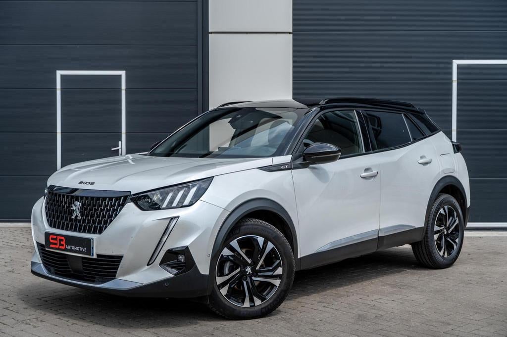 Peugeot 2008 1.2 PureTech GT Pack Carplay|360 Cam|Navi|Vol!, Auto's, Zwart, 1199 cc, Leder en Stof, Wit