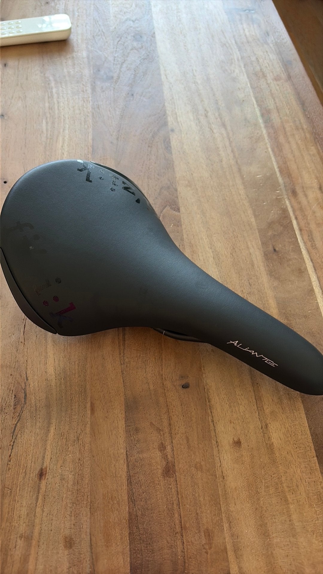 Nieuw Fizik Aliante Delta zadel, Fietsen en Brommers, Fietsonderdelen, Overige materialen, Nieuw, Ophalen of Verzenden, Zadel