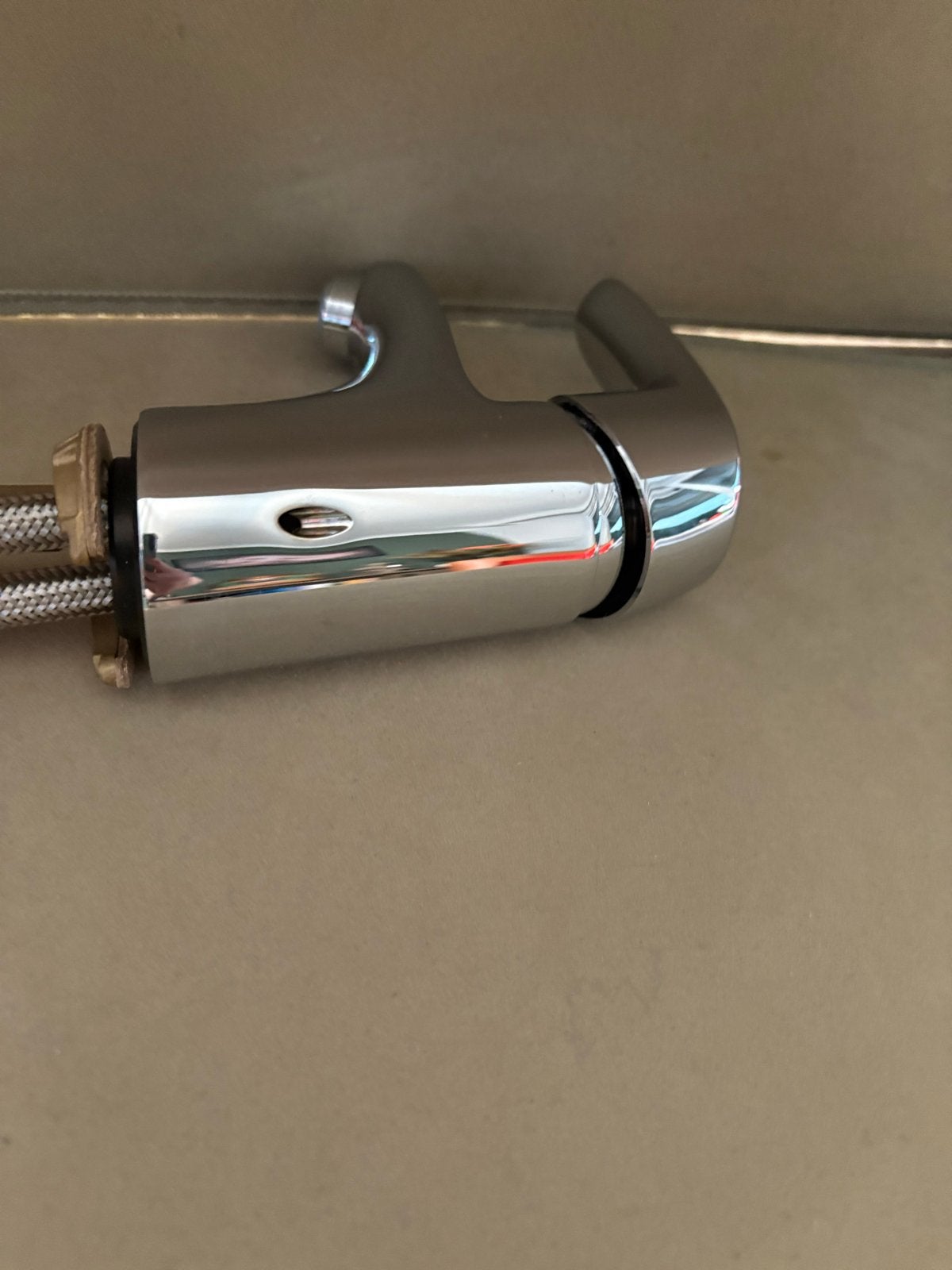 Nieuwe hans grohe chromen kraan met flexibele slangen, Ophalen of Verzenden, Nieuw, Chroom, Kraan