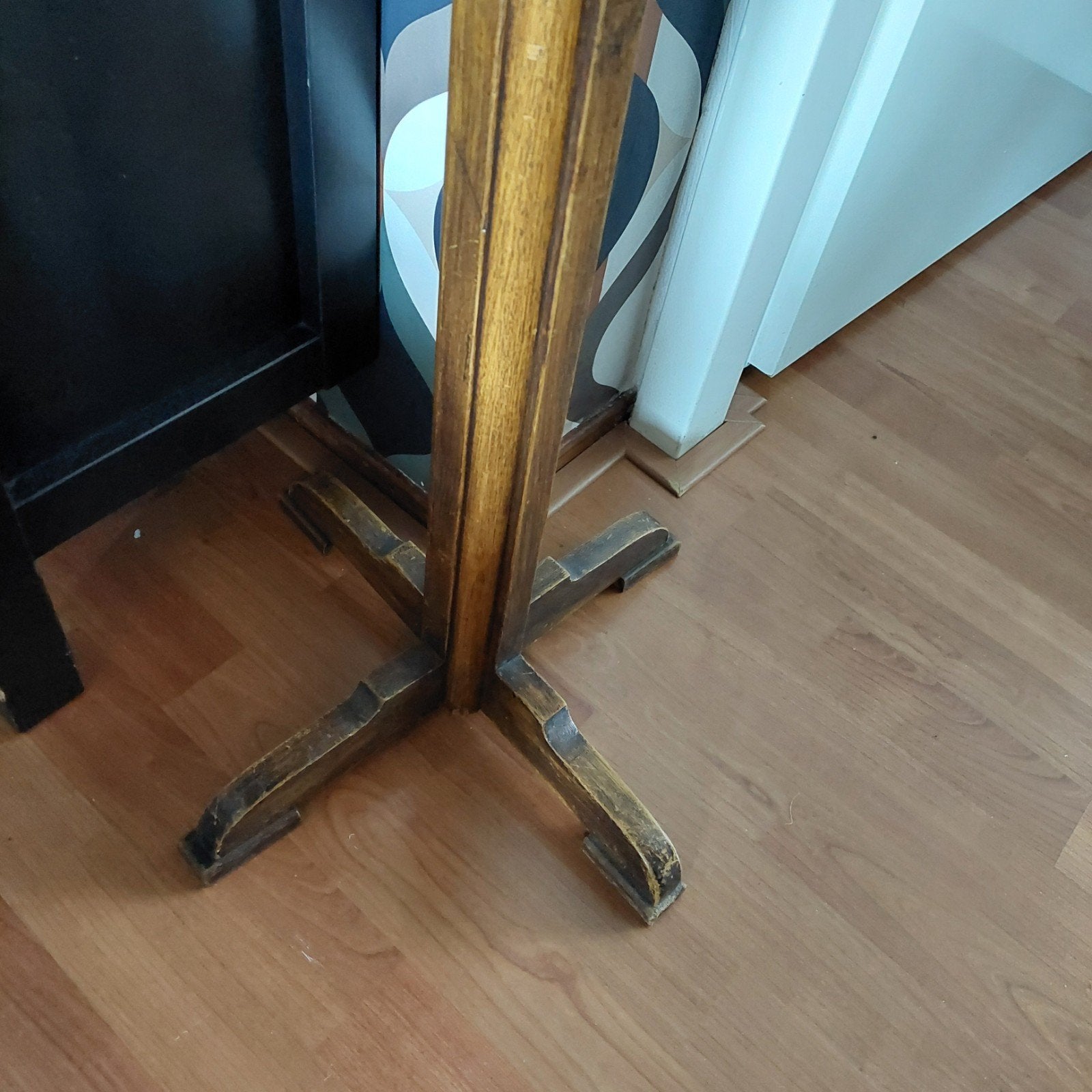 Antieke pidestal, Ophalen, Gebruikt, Hout