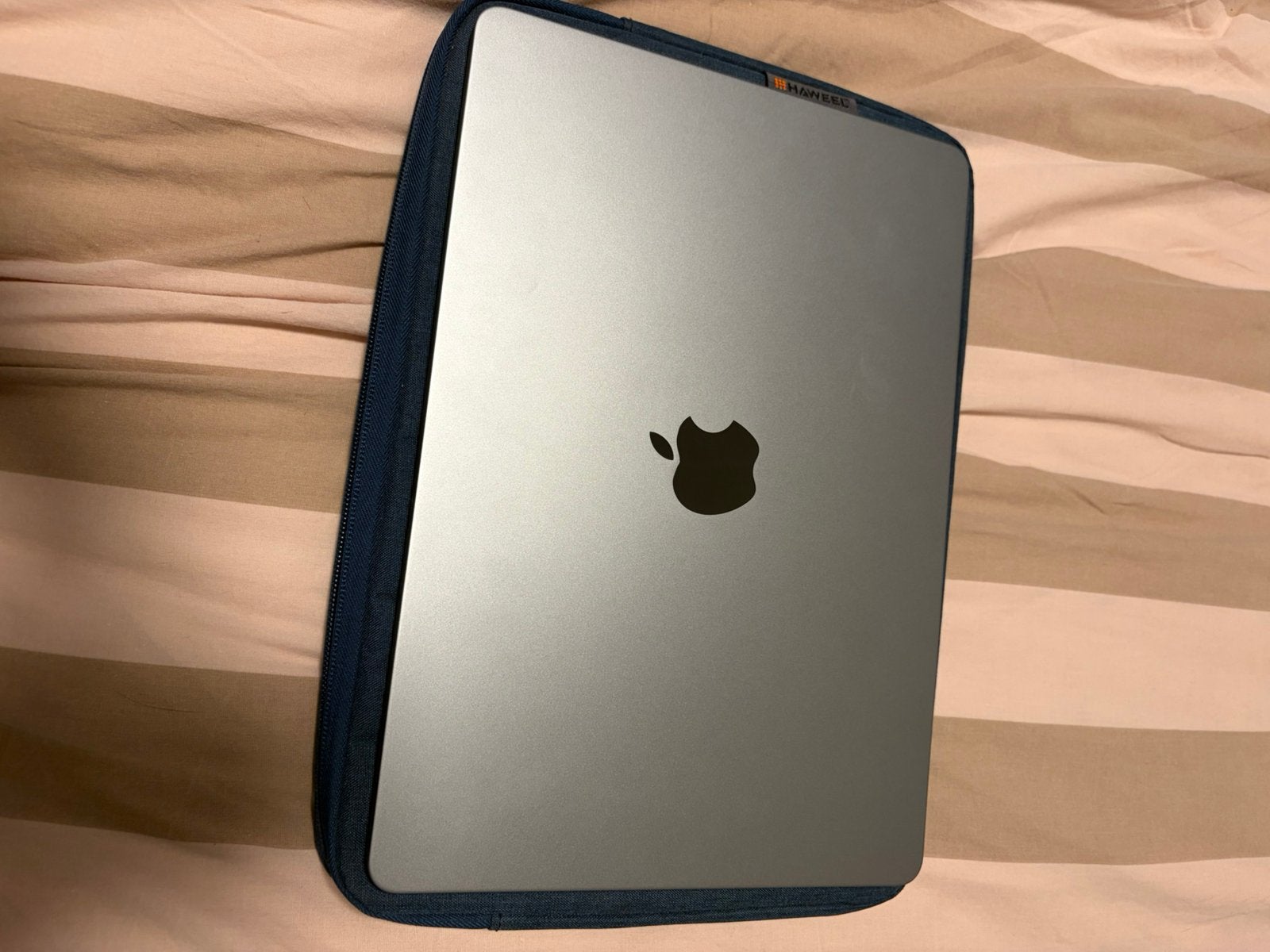 MacBook air 13 inch M3 2024 256 GB - 8 GB, 256 GB, Qwerty, 8 GB, 13 inch