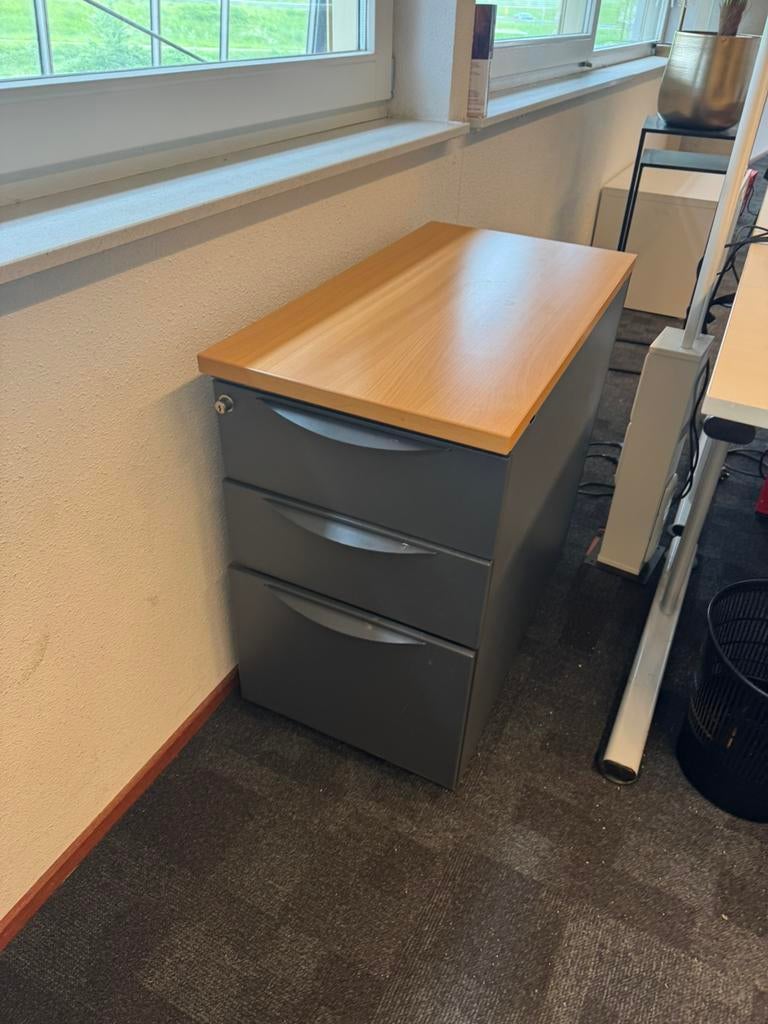 Ladeblok kantoor, Ophalen, Minder dan 50 cm, Zo goed als nieuw, 3 of 4 laden